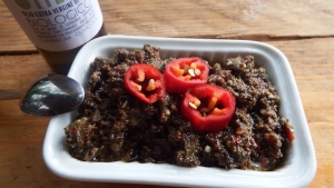 patè olive, capperi e peperoncino